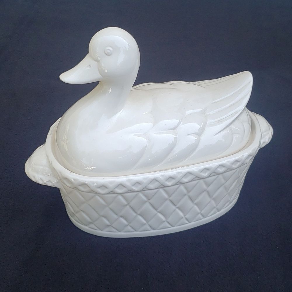 Vintage Ceramic Duck Soup Tureen